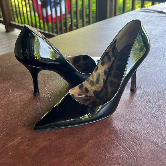 Dolce & Gabanna Patent Leather Pointed Toe Heels - Picture 1 of 15